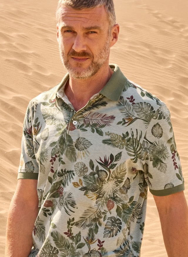 Abbildung Oberkörper Herr in Poloshirt