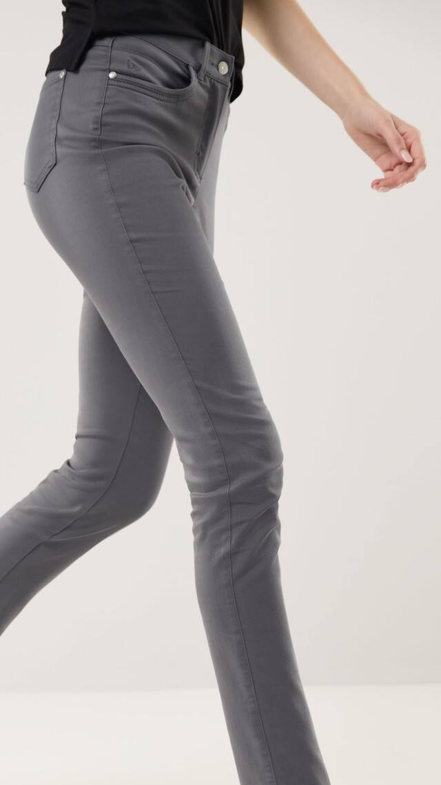 Abbildung Extraglatt-Baumwollhose