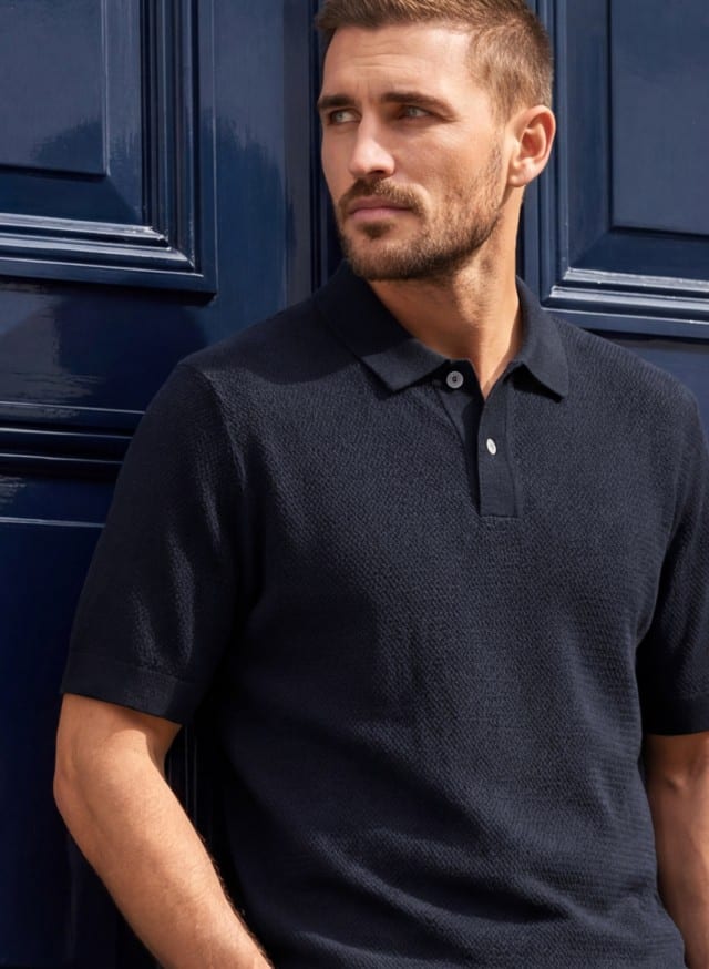 Abbildung Oberkörper Herr in Poloshirt