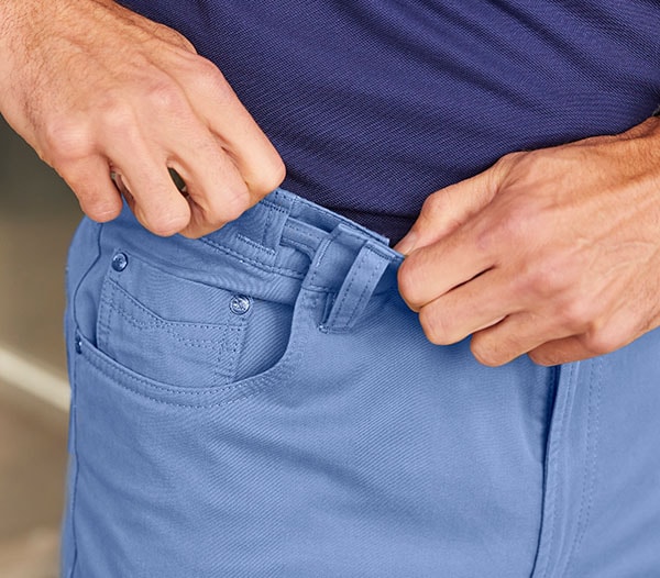 Stretchbund Five-Pocket: Bügelfrei und mit dehnbarem Komfortbund