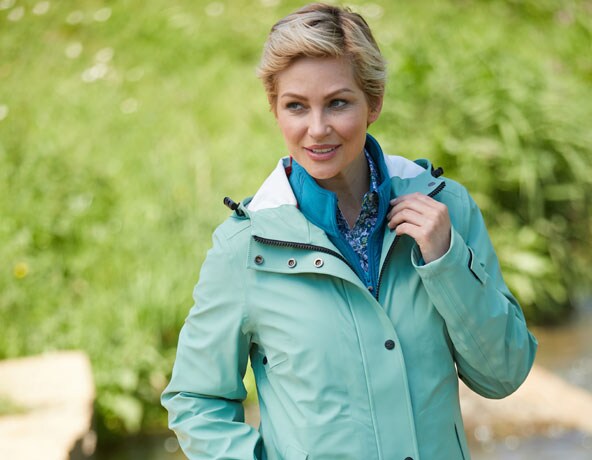 Klepper-Jacken für Damen mit smarten Extras für mehr Komfort | Walbusch