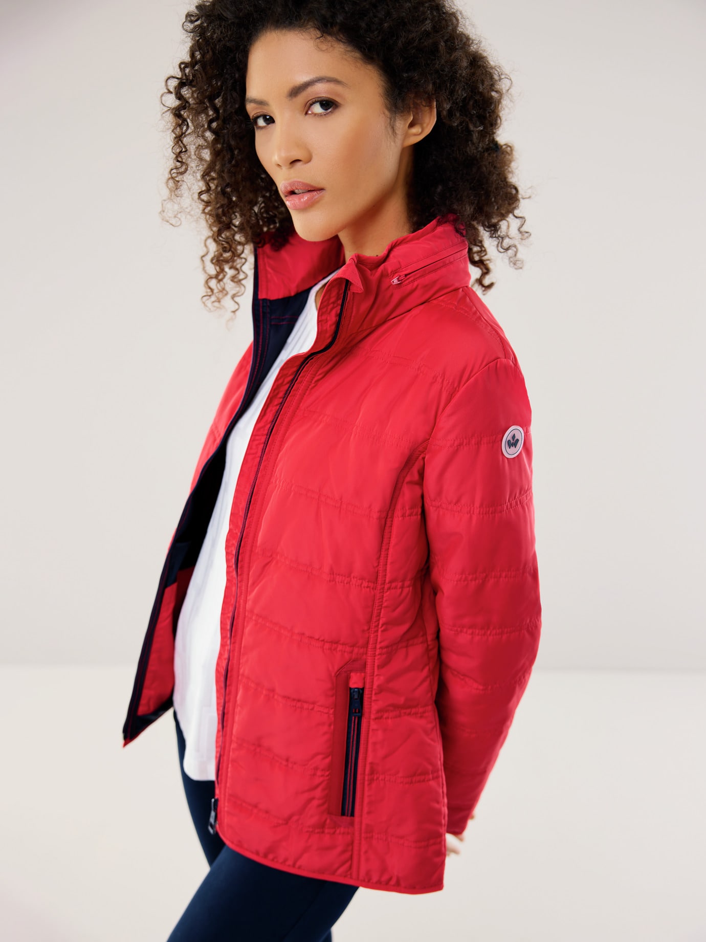 Leichtsteppjacke Traveller Signalrot