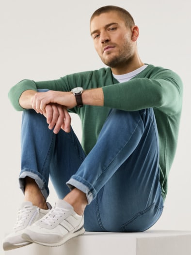 Merino-Mix V-Pullover Lindgrün