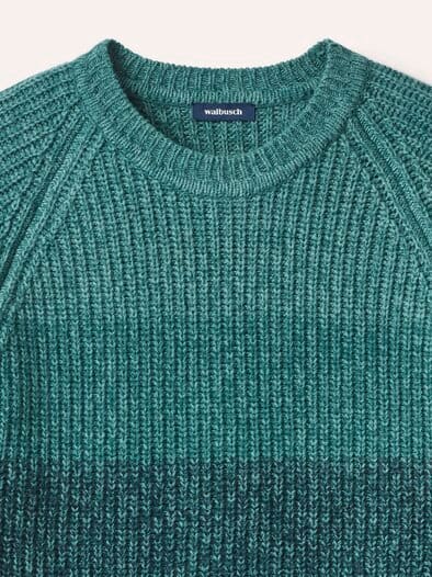 Rundhalspullover mit Farbverlauf Blaugrün/Marine