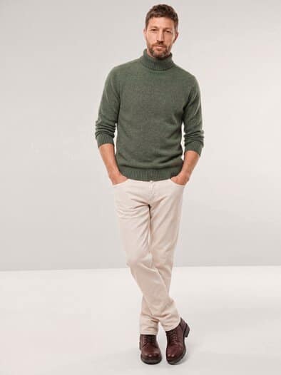 Rollkragenpullover aus Lammwolle Salbei