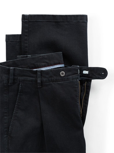 Extraglatt Flex-Bundfaltenjeans Black