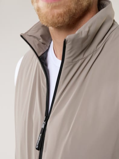 Daunen Hybrid Weste Beige