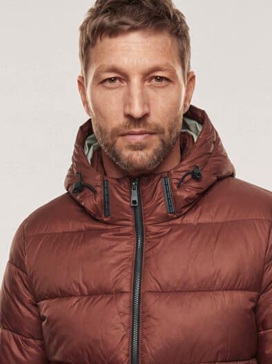 Leichte Steppjacke mit Thermozone Rotbraun
