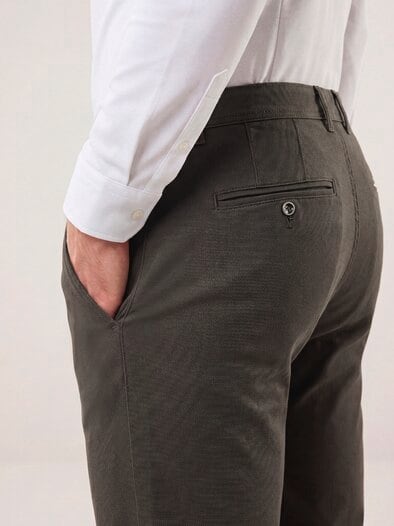Chino aus Baumwollstretch Dunkelbraun