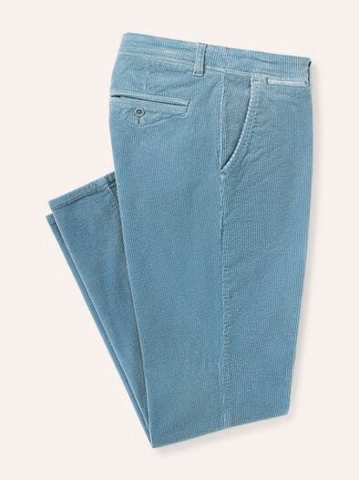 Cordhose aus weicher Baumwolle Hellblau