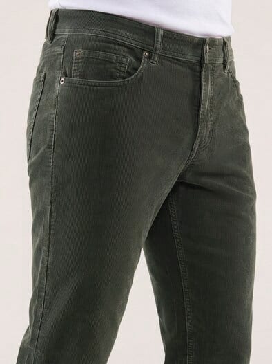 Five Pocket aus feinem Cord Oliv
