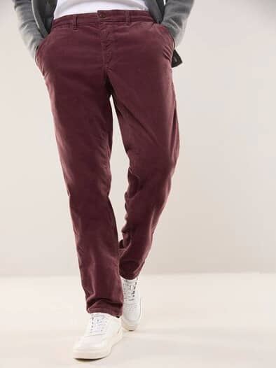 Wärmende Cordhose mit Thermofutter Bordeaux