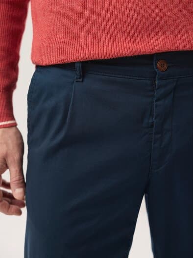 Bundfalten-Chino Feinstruktur Marine