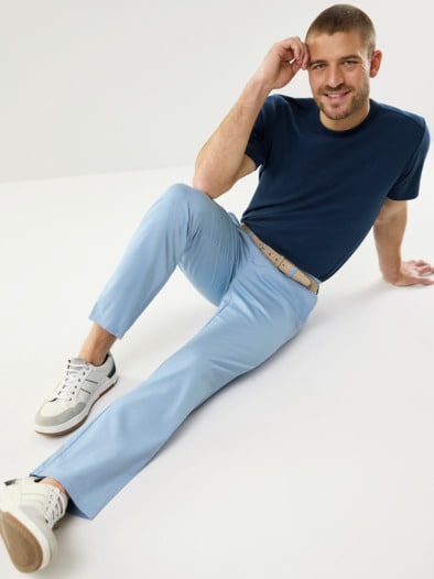 Ultraleicht Chino Hellblau
