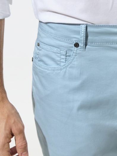 Ultraleicht Five Pocket Hellblau