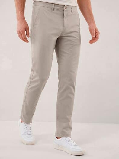 Elastische Chino aus Baumwolle Beige