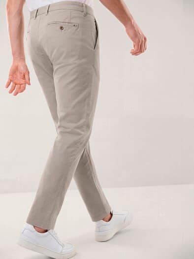 Elastische Chino aus Baumwolle Beige