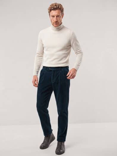 Cordhose mit Bundfalte Marine