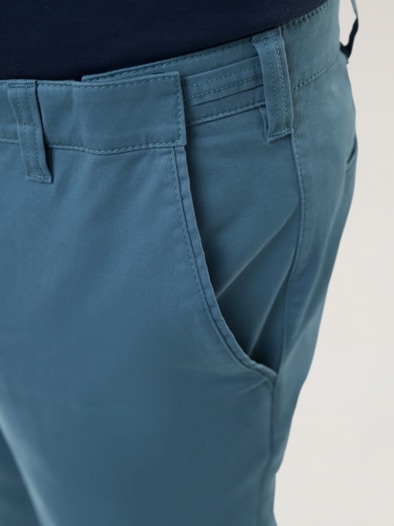 Extraglatt Dehnbund-Chino Ozeanblau