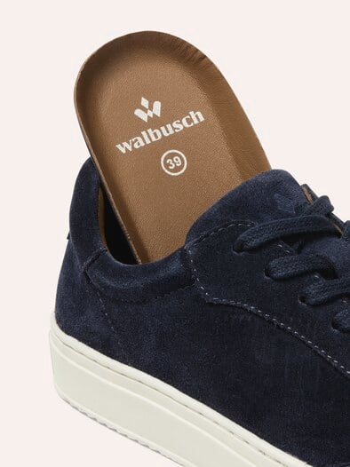 Retro-Sneaker Marine