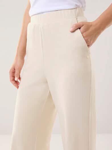 Baumwollstretch Marlenehose Creme