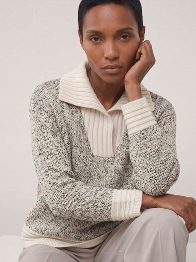 Tweed Pullover mit weitem Kragen Multicolor Creme