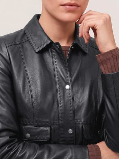 Kurze Jacke aus Lammnappa Schwarz