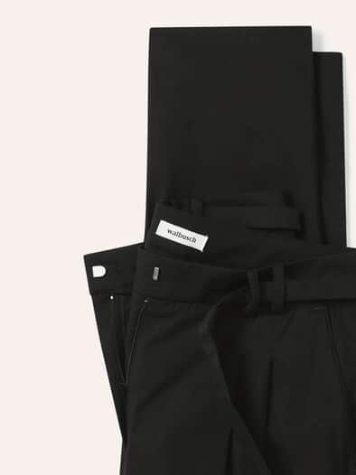 Bundfaltenhose aus Baumwollmix Schwarz