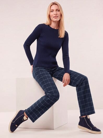 Marlene Hose aus Premium Flanell Karo Nachtblau