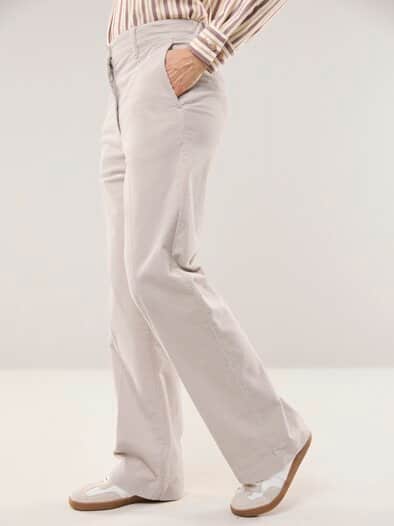 Marlene Hose aus weichem Cord Soft Sesam