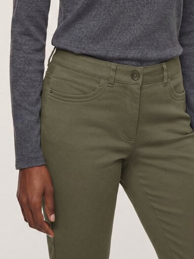 Extraglatt Baumwollhose Feminine F Oliv
