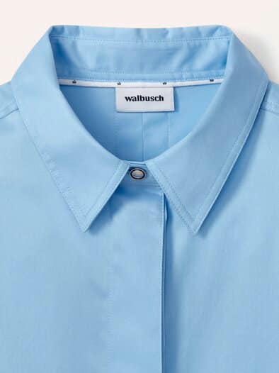 Baumwollbluse mit langer Manschette Skyblue