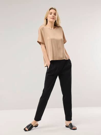 Blusenshirt aus Satin Sand