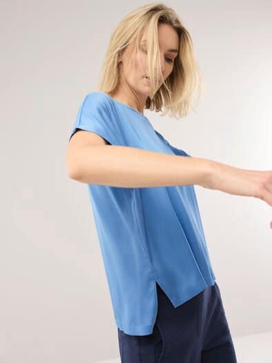 Blusenshirt aus Satin Jeansblau