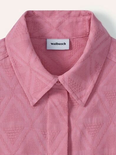 Hemdbluse aus Viskose Jacquard Nelke