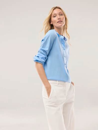 Polo Bluse aus Seide Skyblue