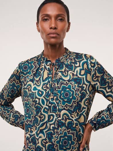 Shirtbluse aus Baumwollsatin Petrol gemustert