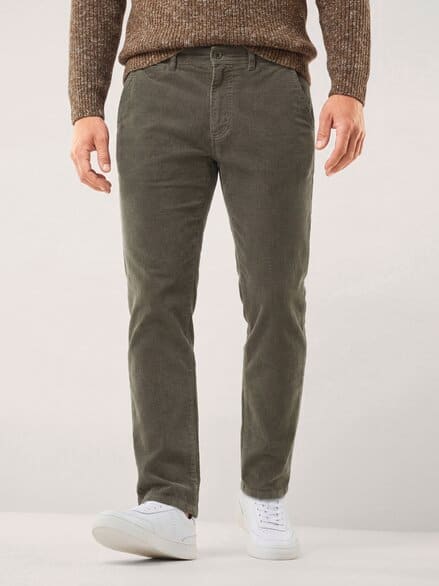 Cordhose aus weicher Baumwolle Oliv