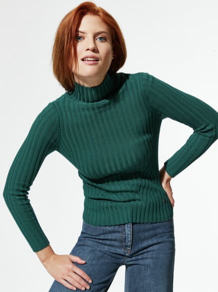 Stehbund-Pullover Diagonalrippe Smaragd Stehbund-Pullover Diagonalrippe Smaragd