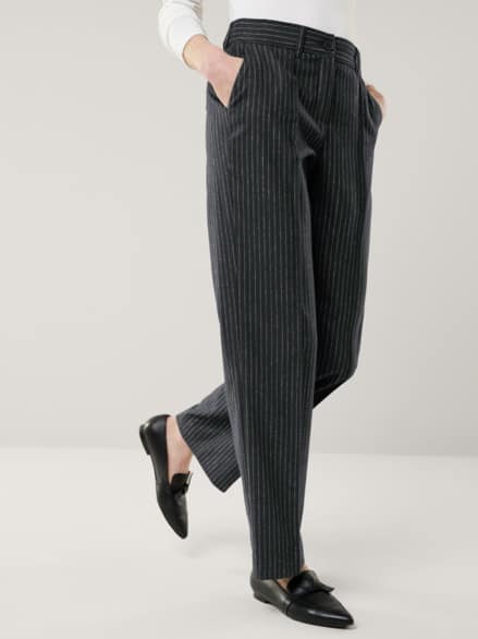 Premium Marlenehose Nadelstreifen Schwarz