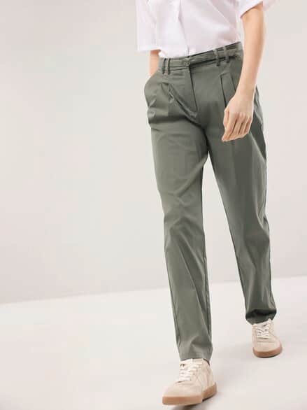 Bundfaltenhose aus Baumwollmix Khaki Bundfaltenhose aus Baumwollmix Khaki