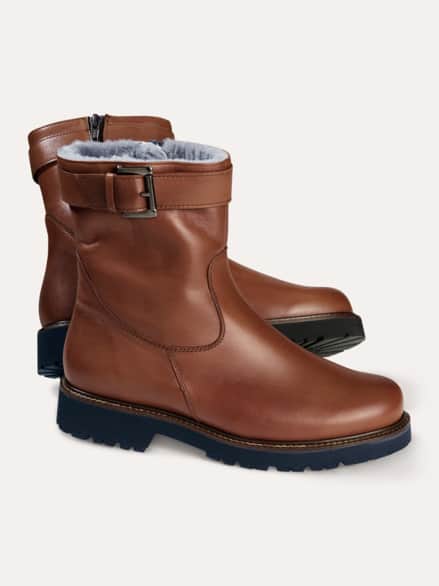Lammfell-Stiefelette Cognac