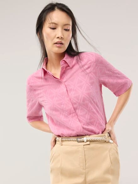 Hemdbluse aus Viskose Jacquard Nelke Hemdbluse aus Viskose Jacquard Nelke