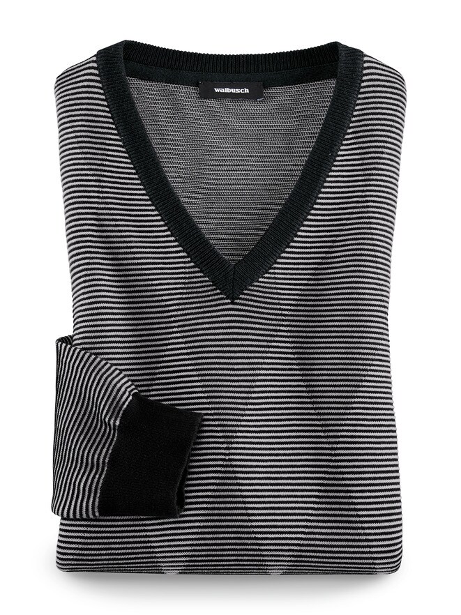 3 D V-Pullover 3 D V-Pullover
