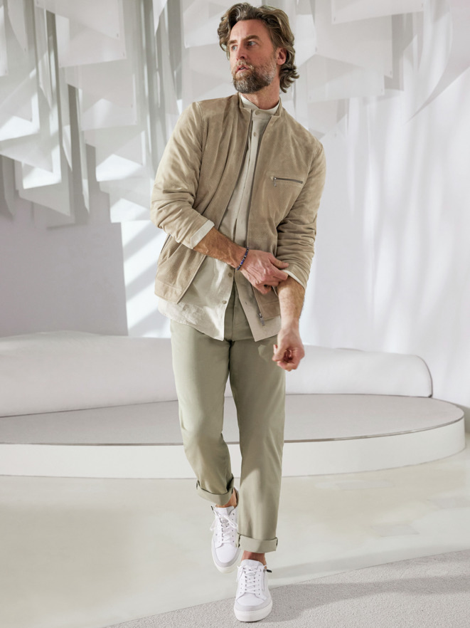 Outfit Veloursleder-Artwork Blouson Outfit Veloursleder-Artwork Blouson