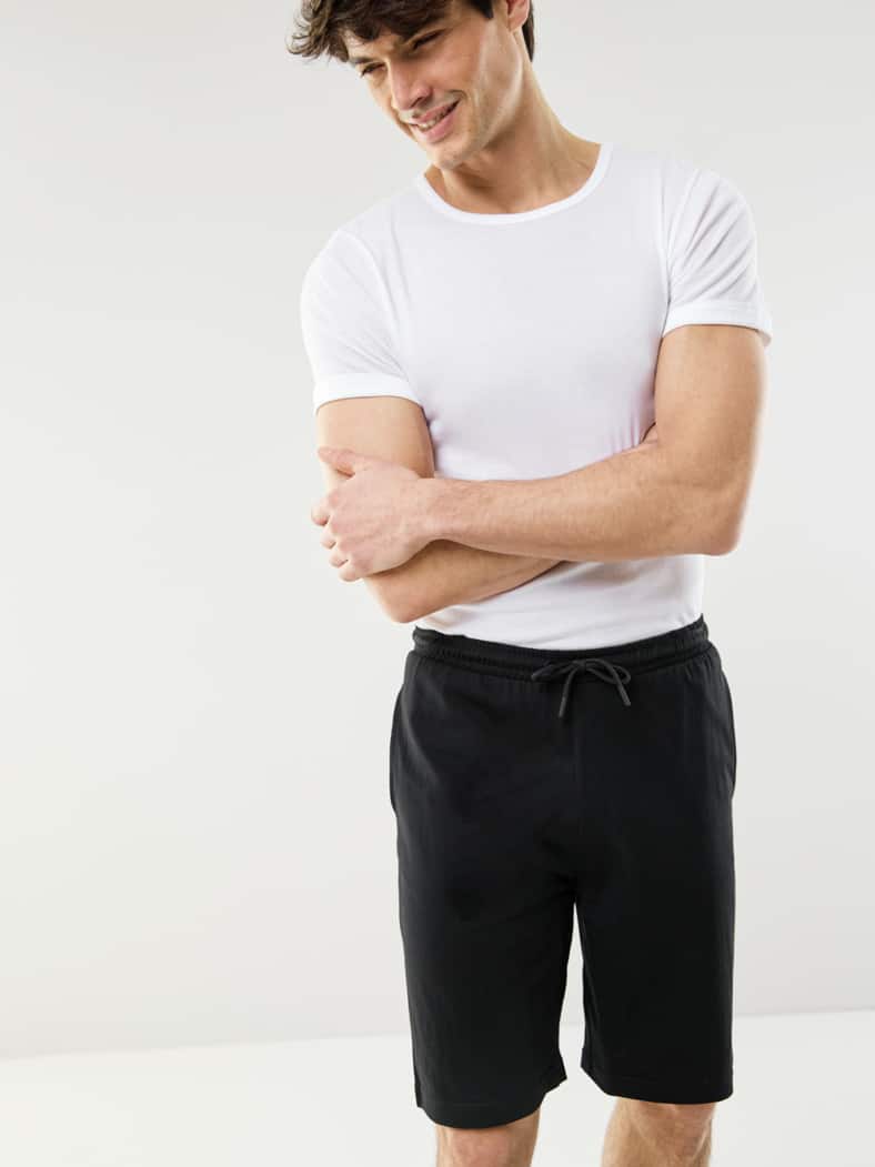 24/7 Hose kurz Schwarz