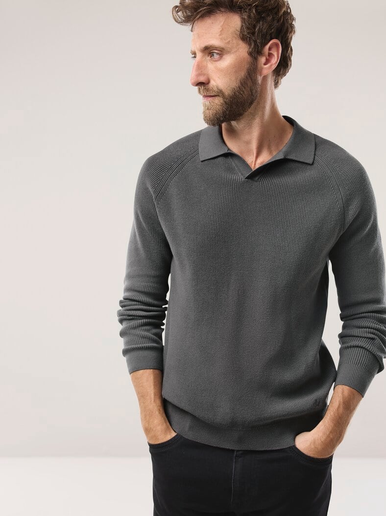 Gerippter Polopullover Graphit