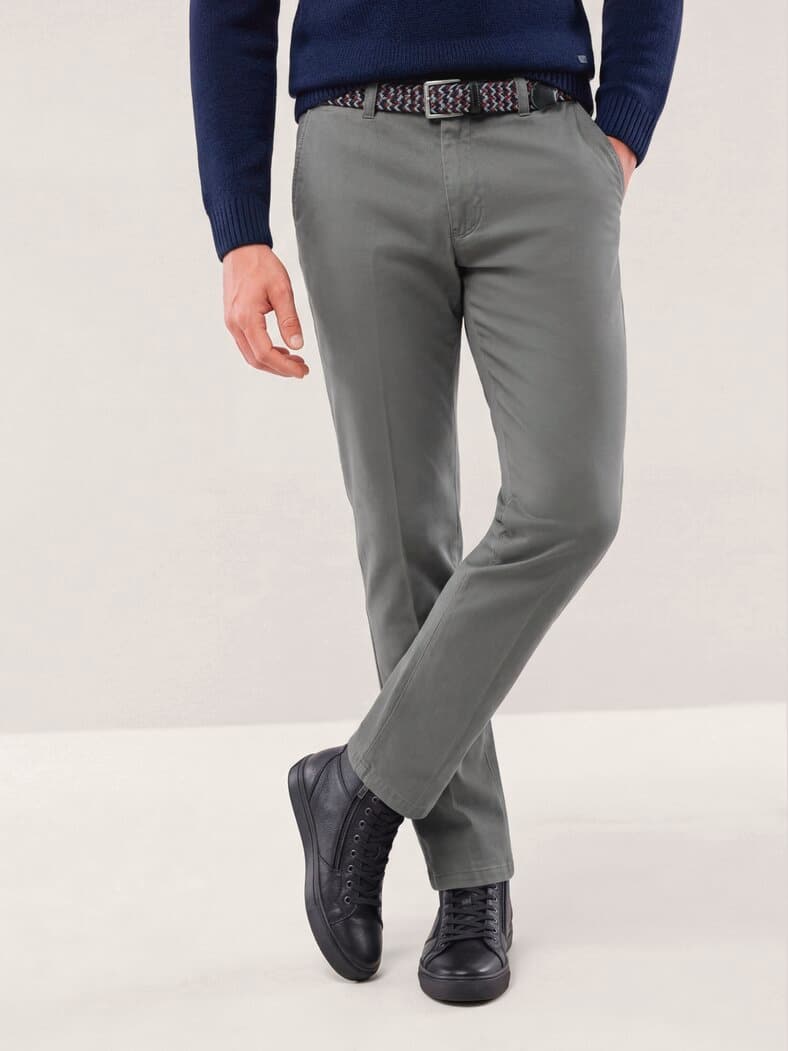 Extraglatt-Stretchbund-Chino Grau
