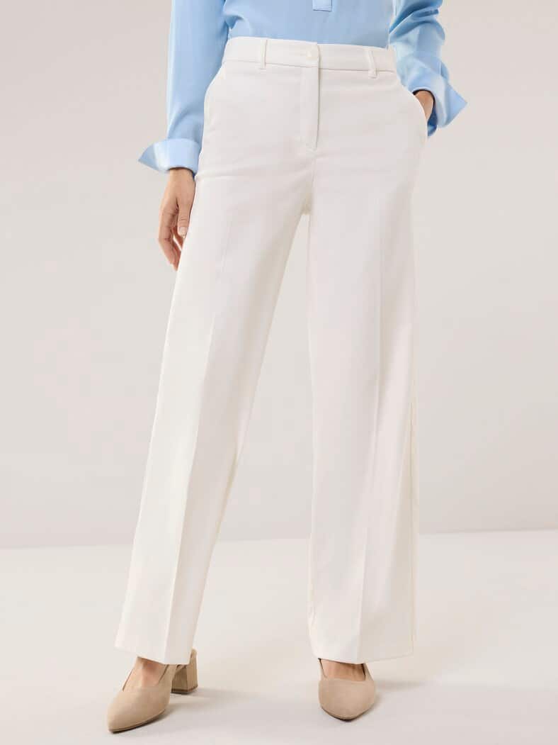 Marlenehose mit Struktur Creme