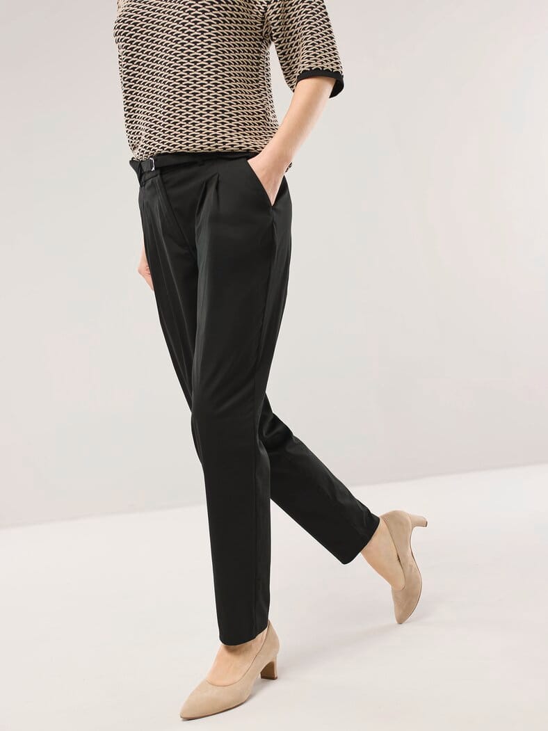 Bundfaltenhose aus Baumwollmix Schwarz